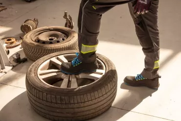 Munkaruházati és egyéni védőfelszerelés egy helyről Munkaruházat egy helyről!